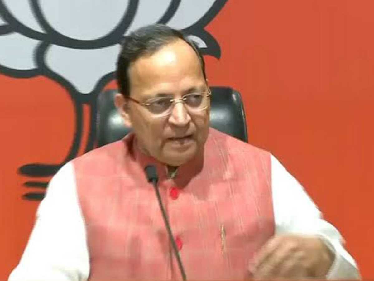 वादों से दूर रही कांग्रेस अब जनता से दूर भाग रही है : अरूण सिंह